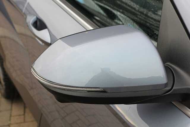 Hyundai KONA 1.6 Hybrid 129 Ultimate 5dr DCT Blue