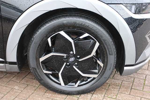Hyundai IONIQ 5 160kW Premium 73 kWh 5dr Auto Black