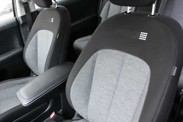 Hyundai IONIQ 5 160kW Premium 73 kWh 5dr Auto Black