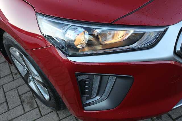 Hyundai Ioniq 1.6 GDi Hybrid SE Connect 5dr DCT