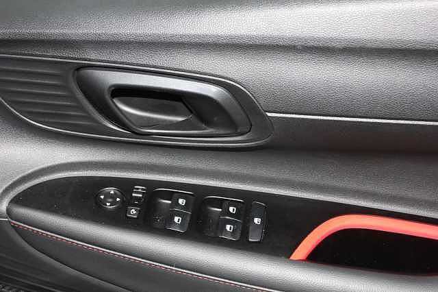 Hyundai I20 1.0T GDi N Line S 5dr DCT Red