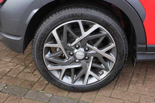 Hyundai KONA 1.6 GDi Hybrid Ultimate 5dr DCT Red