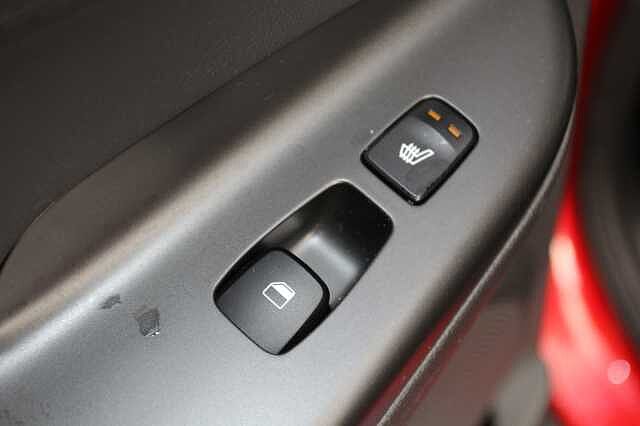 Hyundai KONA 1.6 GDi Hybrid Ultimate 5dr DCT Red