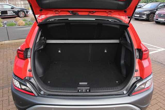 Hyundai KONA 1.6 GDi Hybrid Ultimate 5dr DCT Red