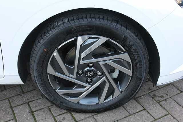 Hyundai I20 1.0T GDi Advance [Nav] 5dr White