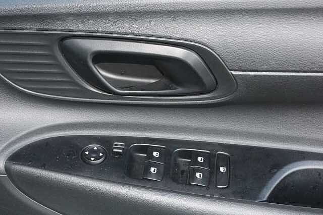 Hyundai I20 1.0T GDi Advance [Nav] 5dr White