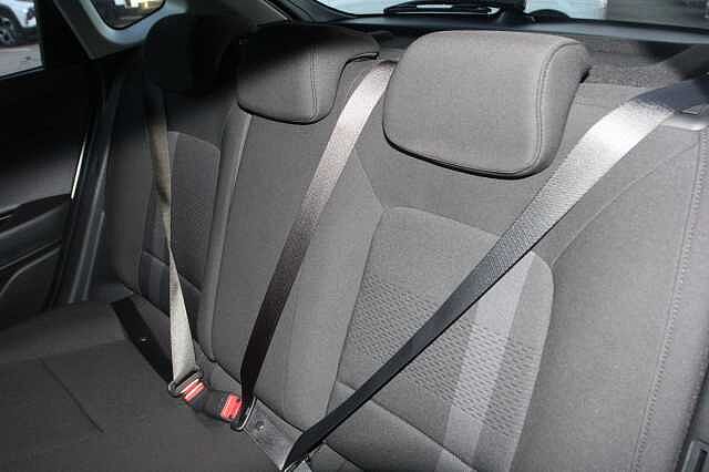 Hyundai I20 1.0T GDi Premium 5dr DCT White