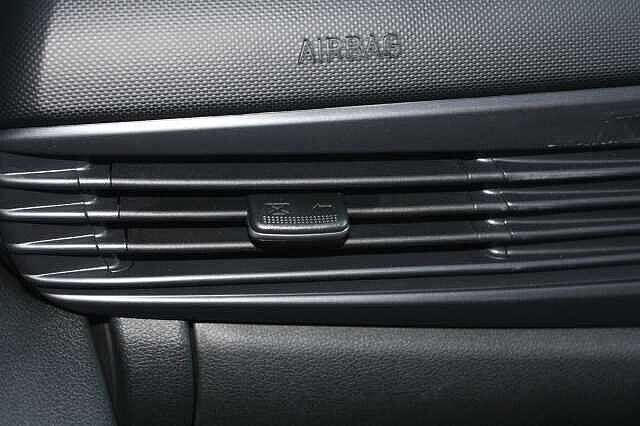 Hyundai I20 1.0T GDi Premium 5dr DCT White