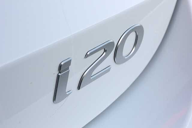 Hyundai I20 1.0T GDi Premium 5dr DCT White