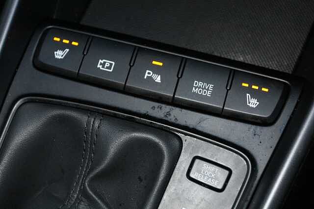 Hyundai I20 1.0T GDi Premium 5dr DCT White