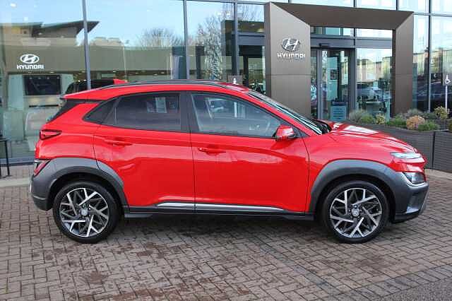 Hyundai KONA 1.6 GDi Hybrid Premium 5dr DCT Red