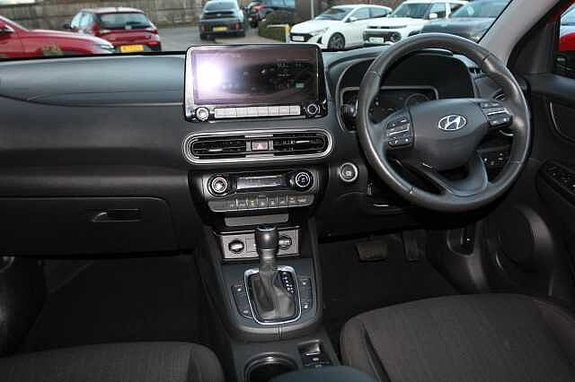 Hyundai KONA 1.6 GDi Hybrid Premium 5dr DCT Red