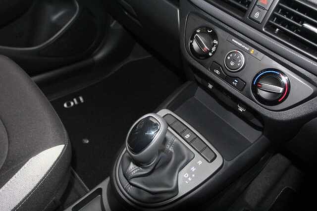 Hyundai i10 1.0 [63] Advance 5dr Auto [Nav]