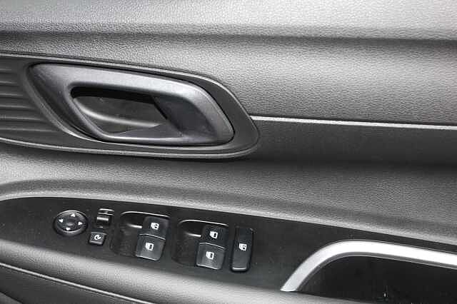 Hyundai i20 1.0T GDi Premium 5dr