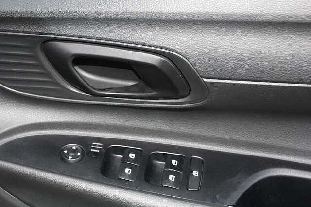 Hyundai I20 1.0T GDi Advance 5dr Blue