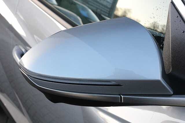 Hyundai TUCSON 1.6T Hybrid Ultimate 5dr Auto Silver