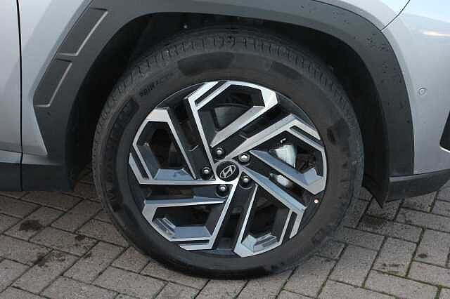 Hyundai TUCSON 1.6T Hybrid Ultimate 5dr Auto Silver
