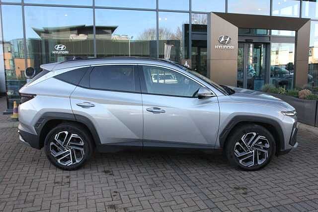Hyundai TUCSON 1.6T Hybrid Ultimate 5dr Auto Silver