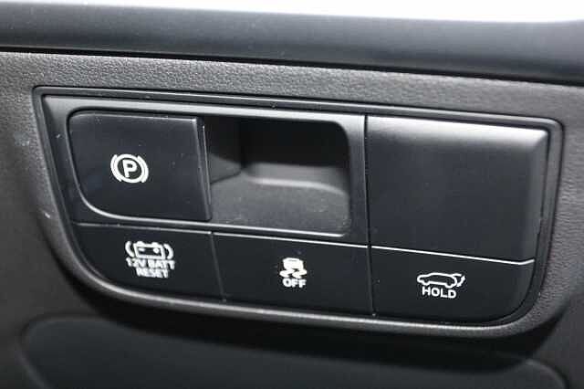 Hyundai TUCSON 1.6T Hybrid Ultimate 5dr Auto Silver