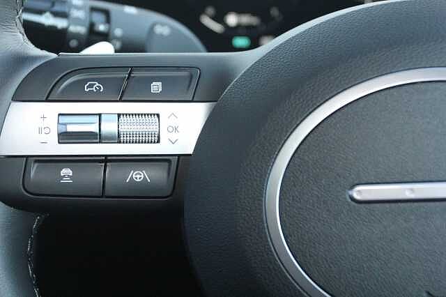 Hyundai TUCSON 1.6T Hybrid Ultimate 5dr Auto Silver