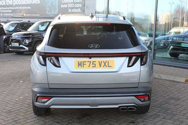 Hyundai TUCSON 1.6T Hybrid Ultimate 5dr Auto Silver