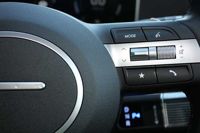 Hyundai TUCSON 1.6T Hybrid Ultimate 5dr Auto Red