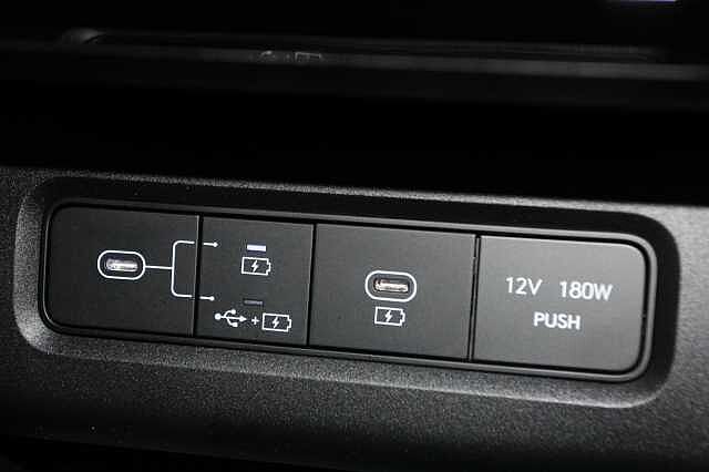 Hyundai TUCSON 1.6T Hybrid Ultimate 5dr Auto Red