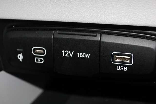 Hyundai BAYON 1.0 TGDi Ultimate 5dr DCT Green