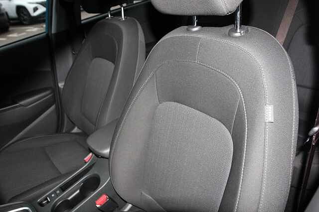 Hyundai KONA 1.6 GDi Hybrid SE Connect 5dr DCT Blue