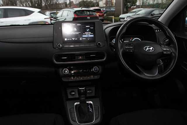 Hyundai KONA 1.6 GDi Hybrid SE Connect 5dr DCT Blue