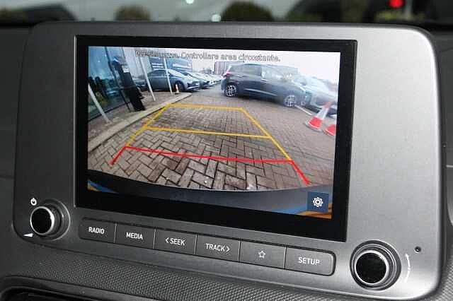 Hyundai KONA 1.6 GDi Hybrid SE Connect 5dr DCT Blue