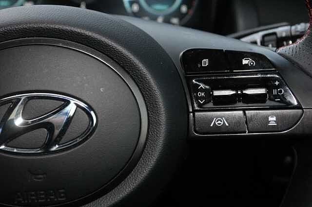 Hyundai TUCSON 1.6 TGDi 48V MHD N Line S 5dr 2WD DCT Red