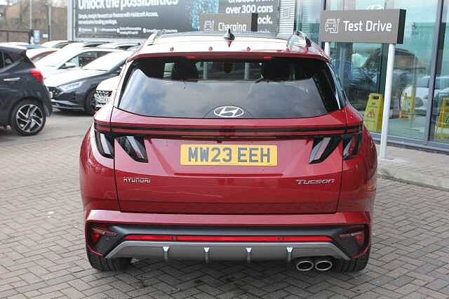 Hyundai TUCSON 1.6 TGDi 48V MHD N Line S 5dr 2WD DCT Red
