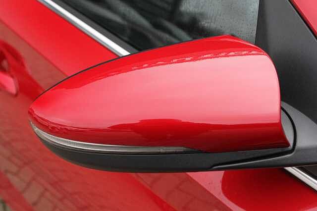 Hyundai I20 1.0T GDi 90 Tech Line 5dr DCT Red