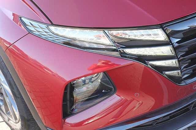 Hyundai TUCSON 1.6 TGDi 48V MHD Premium 5dr 2WD DCT Red