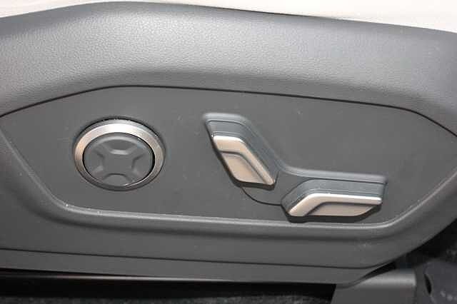 Hyundai SANTA FE 1.6 TGDi Plug-in Hybrid Ultimate 5dr 4WD Auto Green