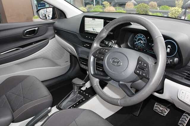 Hyundai BAYON 1.0 TGDi 48V MHEV Ultimate 5dr DCT Blue