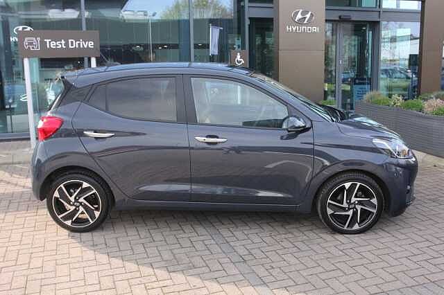 Hyundai i10 1.2 [79] Premium 5dr Auto [Nav]