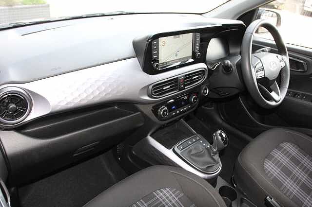 Hyundai i10 1.2 [79] Premium 5dr Auto [Nav]