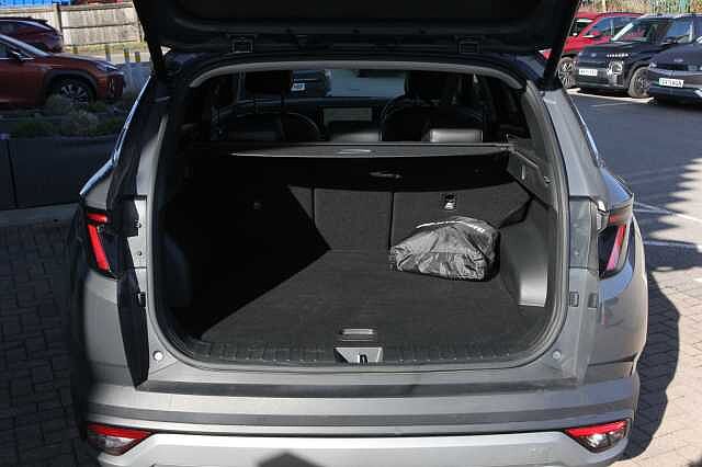 Hyundai TUCSON 1.6T Plug-in Hybrid Premium 5dr 4WD Auto Grey