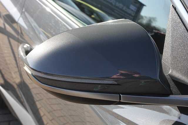 Hyundai TUCSON 1.6T Plug-in Hybrid Premium 5dr 4WD Auto Grey