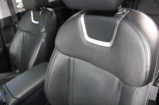 Hyundai TUCSON 1.6 TGDi Hybrid 230 Ultimate 5dr 2WD Auto Red