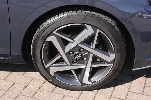 Hyundai i20 1.0T GDi Premium 5dr