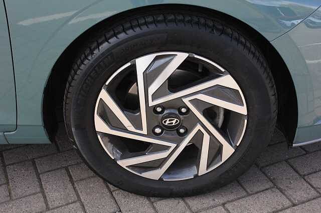 Hyundai I20 1.0T GDi Advance 5dr Green