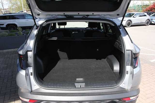 Hyundai TUCSON 1.6 TGDi Hybrid 230 Premium 5dr 2WD Auto Silver
