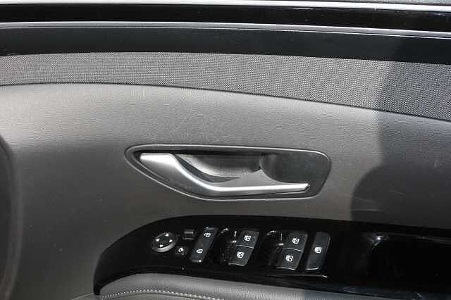 Hyundai TUCSON 1.6 TGDi Hybrid 230 Premium 5dr 2WD Auto Silver