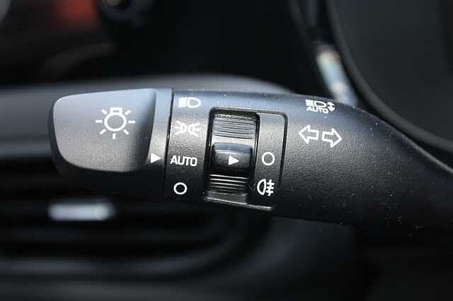 Hyundai I10 1.0 [63] Advance 5dr Auto [Nav] Red
