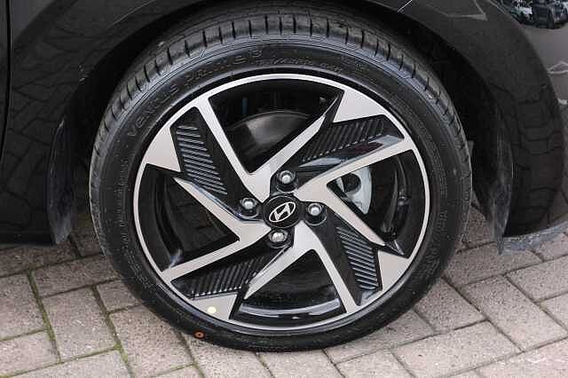 Hyundai I10 1.0 [63] Premium 5dr Auto [Nav] Black