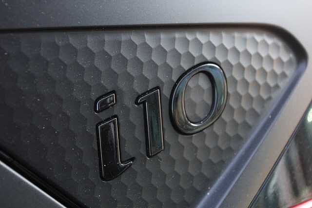 Hyundai i10 1.0 [63] Premium 5dr Auto [Nav]