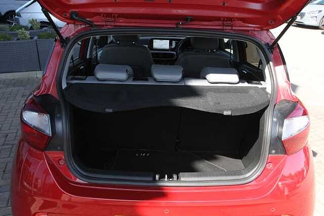 Hyundai i10 1.0 [63] Premium 5dr Auto [Nav]